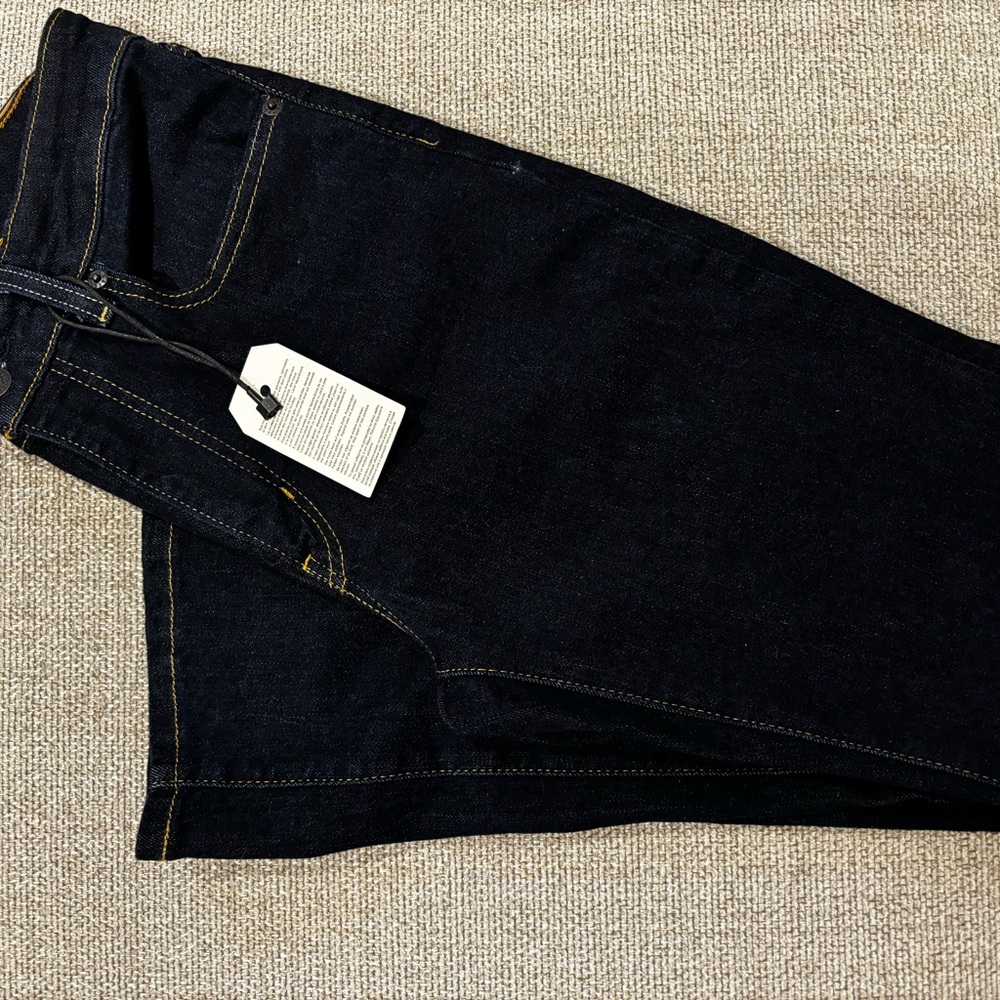 70. NWT LEVIS 725 HIGH RISE BOOTCUT WOMEN'S JEANS Size 29 {$135} - Picture 8 of 9